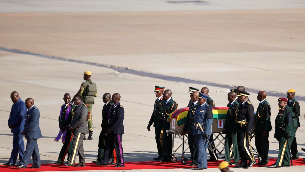 la dépouille de Mugabe est arrivée